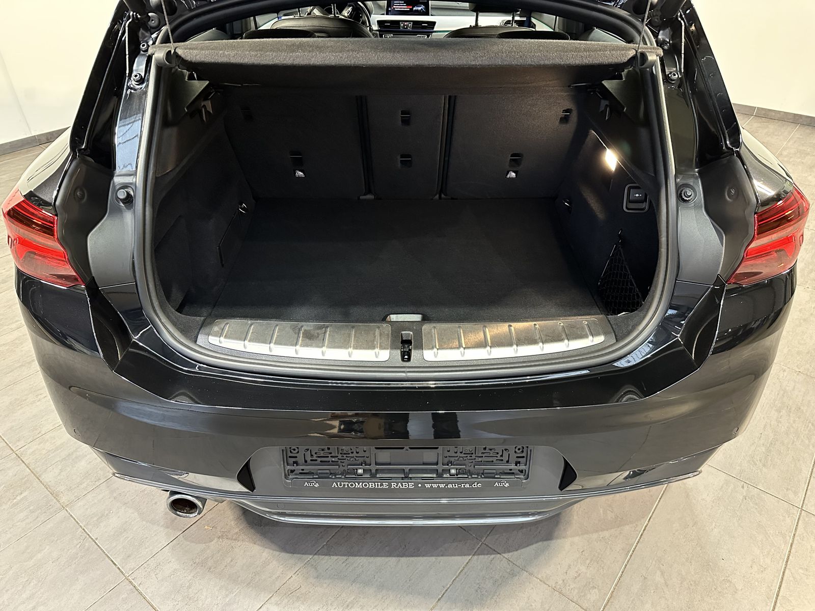 Fahrzeugabbildung BMW X2 xDrive25e M-Sport NAV+LED+KAMERA+HIFI+19ZOLL