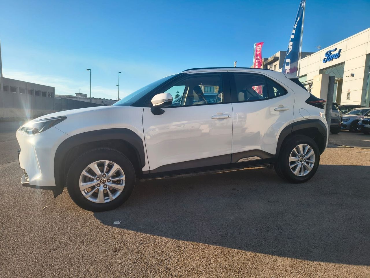 Other Toyota Yaris Cross 1.5 Hybrid 5p. E-CVT Active imagem 2
