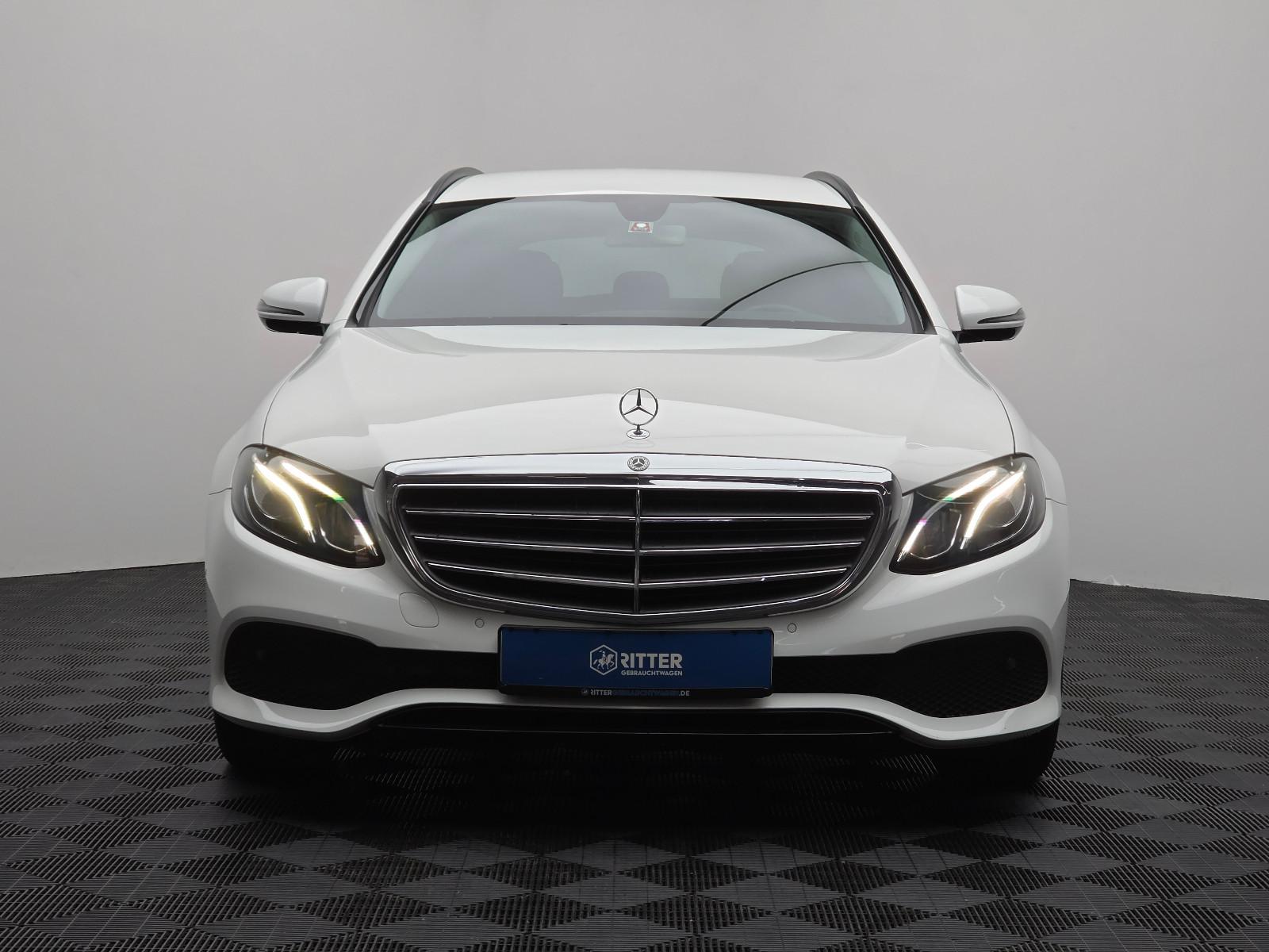 Mercedes-Benz E 200 d T 9G-Tronic AHK ZUSATZHZG RFK NAVI LED