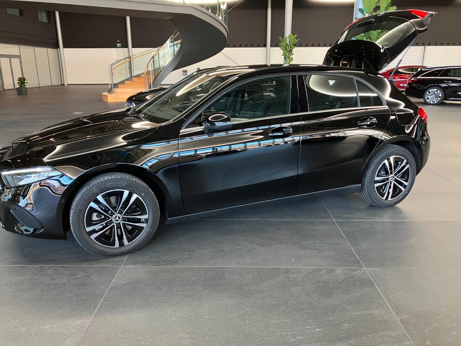 Mercedes-Benz A 250 A A 250 e