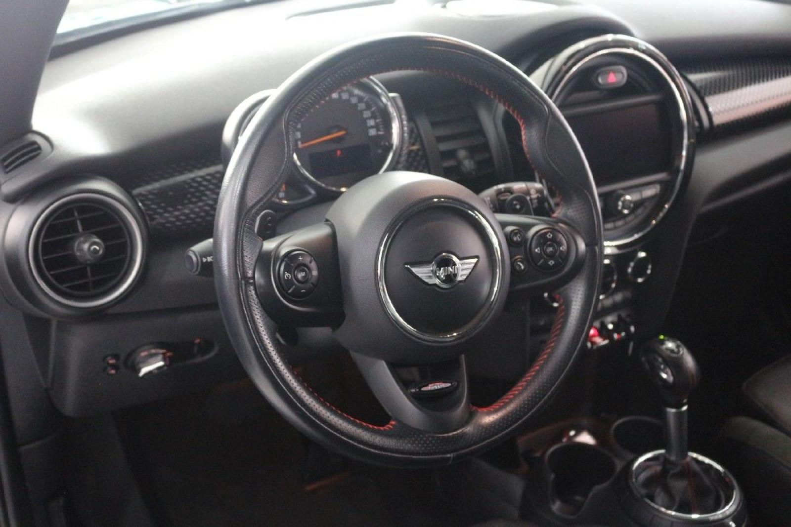 MINI COOPER_S  - Automatik-LED-Leder-Pano-Navi