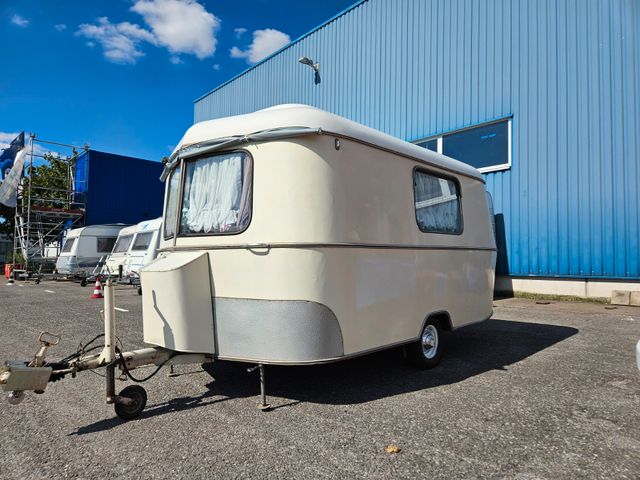 HYMER / ERIBA / HYMERCAR Familia 64, HU 12/2026, Oldtimer.