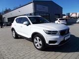 Volvo XC40 Momentum 2WD - Volvo XC40 in Wiesbaden