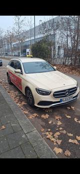 Mercedes-Benz E 200 d T Autom. - - Mercedes-Benz E 200 mit Diesel-Antrieb: Taxi