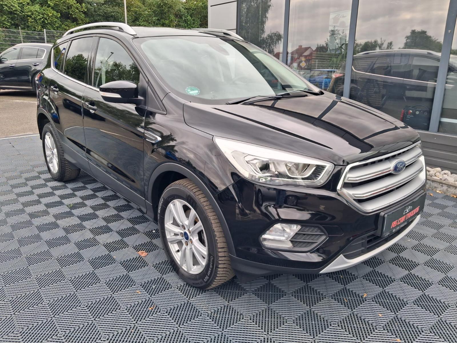 Ford Kuga Cool & Connect