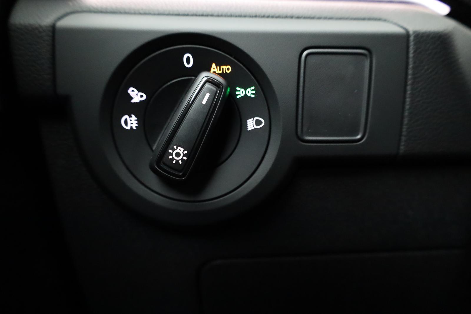 Volkswagen T-Cross 1.5 TSI DSG R-Line, IQ.Light, Navi, Side, миниатюра 10