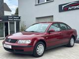 Volkswagen Passat Lim.1.6 Comfortline*KLIMA*TÜV*SEHR SAUBER - Volkswagen Passat: Se