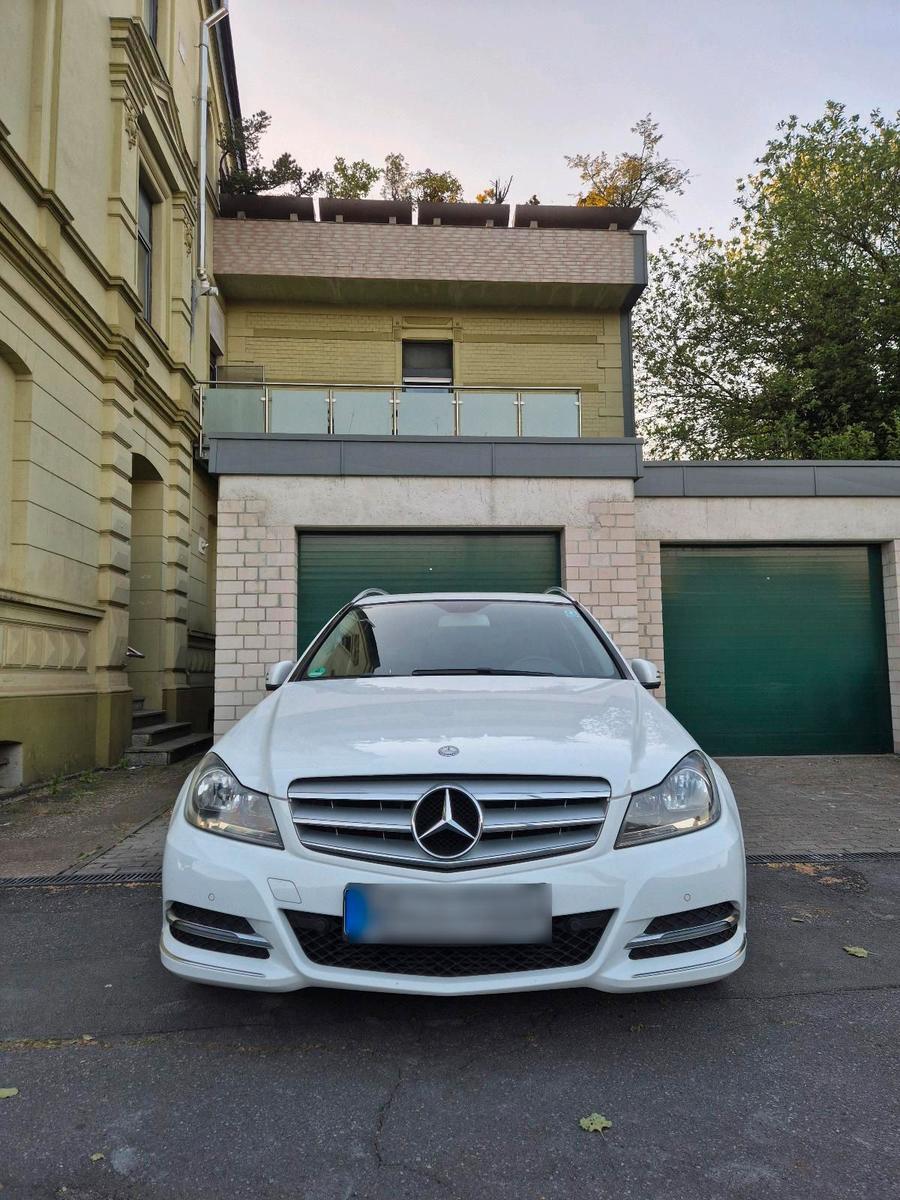 Mercedes-Benz C 180