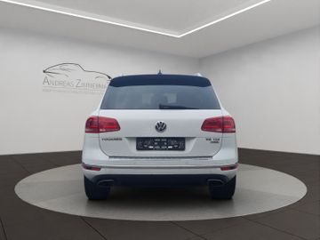 Volkswagen Touareg - 7