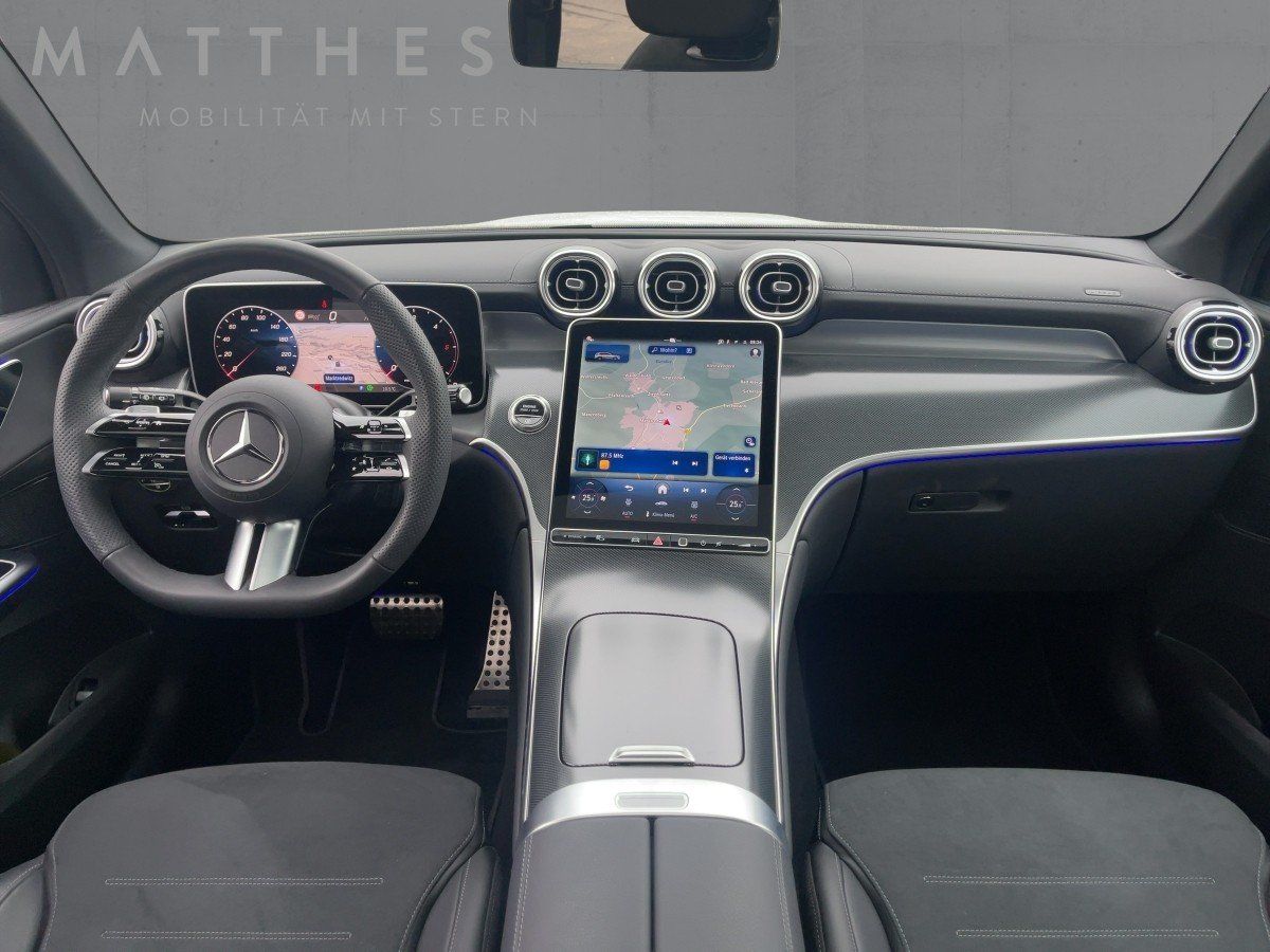 Fahrzeugabbildung Mercedes-Benz GLC 220 d 4M AMG/Night/Pano/Kamera/AHK