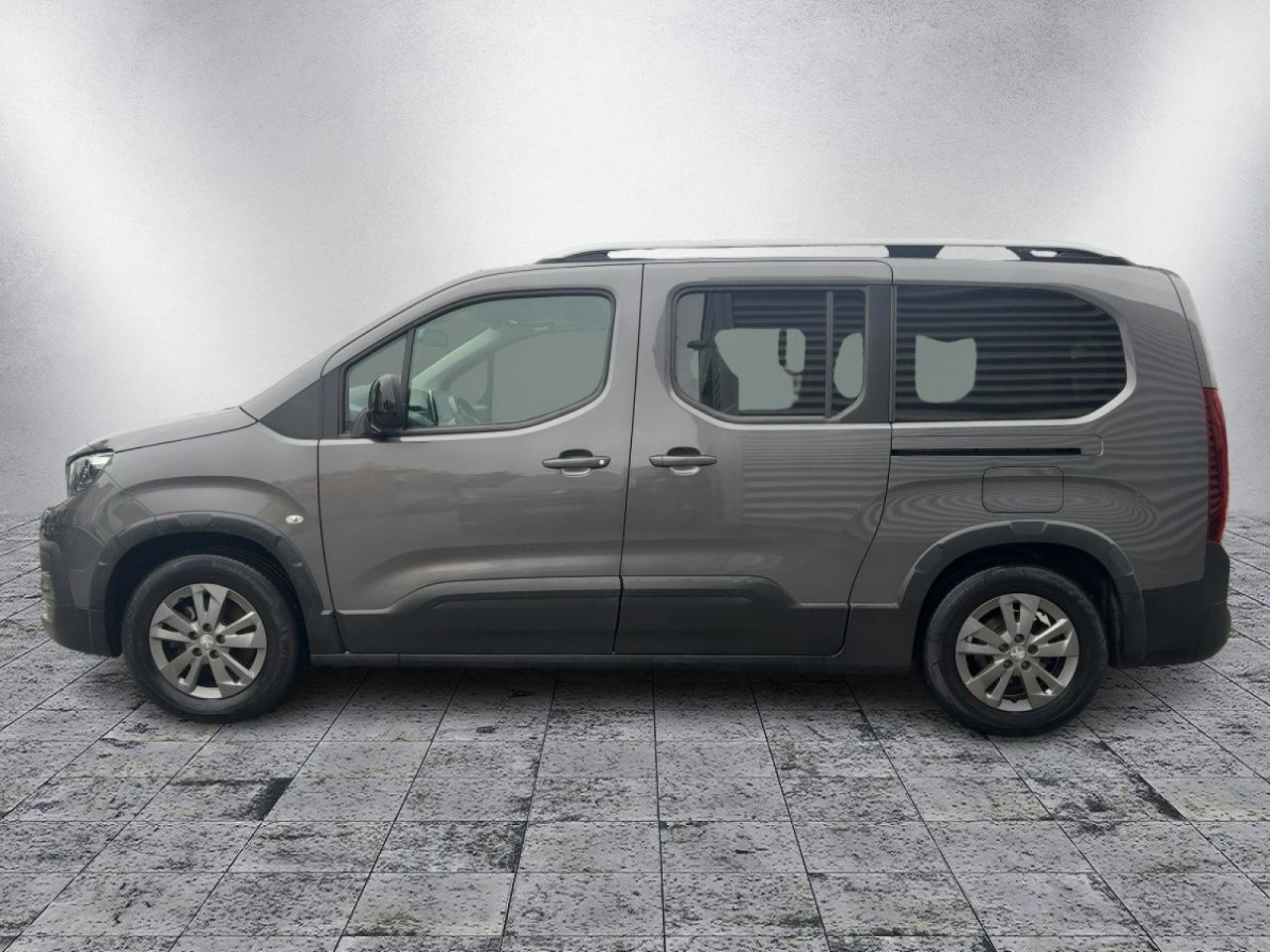 Peugeot e-Rifter L2 Allure Pack 136 imagem 3
