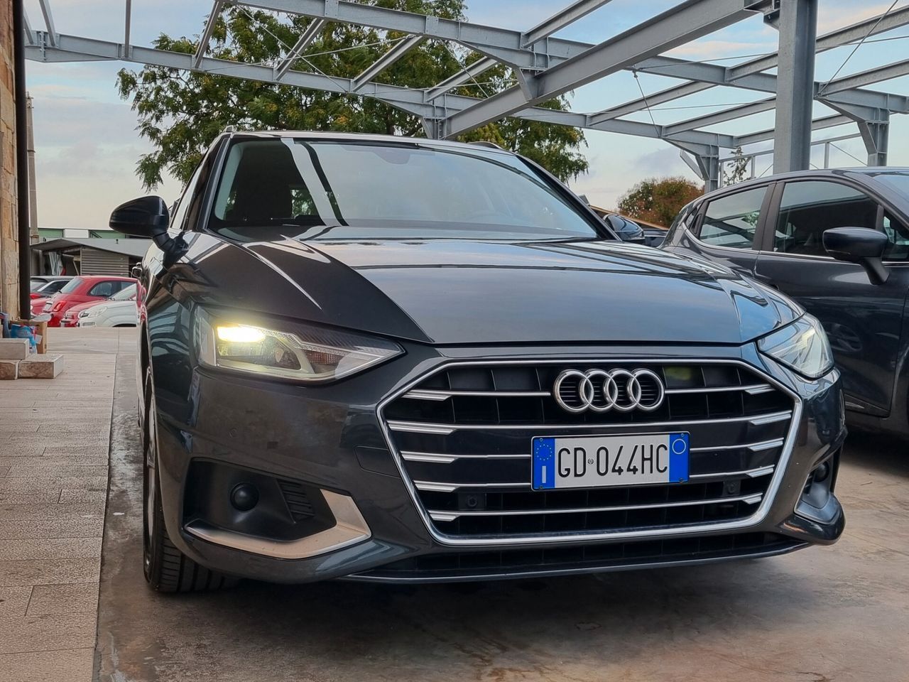 Audi A4 V Avant 40 2.0 tdi mhev 204cv s-tronic imagem 2