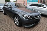 Mercedes-Benz E 220 Schiebedach LED-Scheinwerfer Leder AHK - Mercedes-Benz E 220 in Mannheim