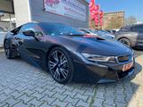 BMW i8 Coupe Pure Impulse Harman-Kardon/HuD/360°/LED - BMW i8 Gebrauchtwagen