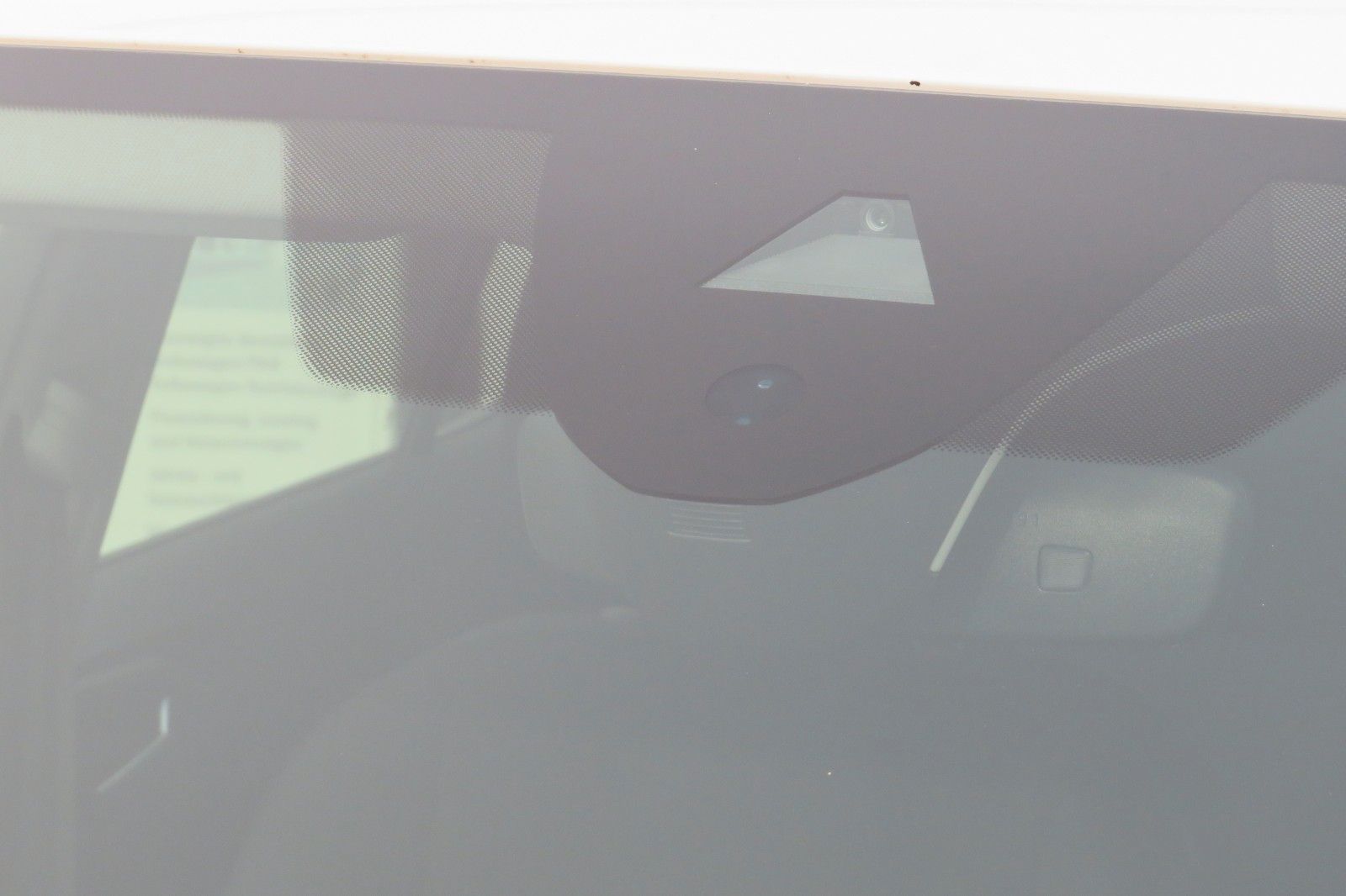 Fahrzeugabbildung Volkswagen T-Cross Life DSG PDC TELVOR SITZH. 1H.