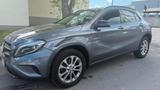 Mercedes-Benz GLA 200d/AUTOMATIK/XENON/KAMERA/EURO6 - Mercedes-Benz GLA 200 Gebrauchtwagen in Frankfurt