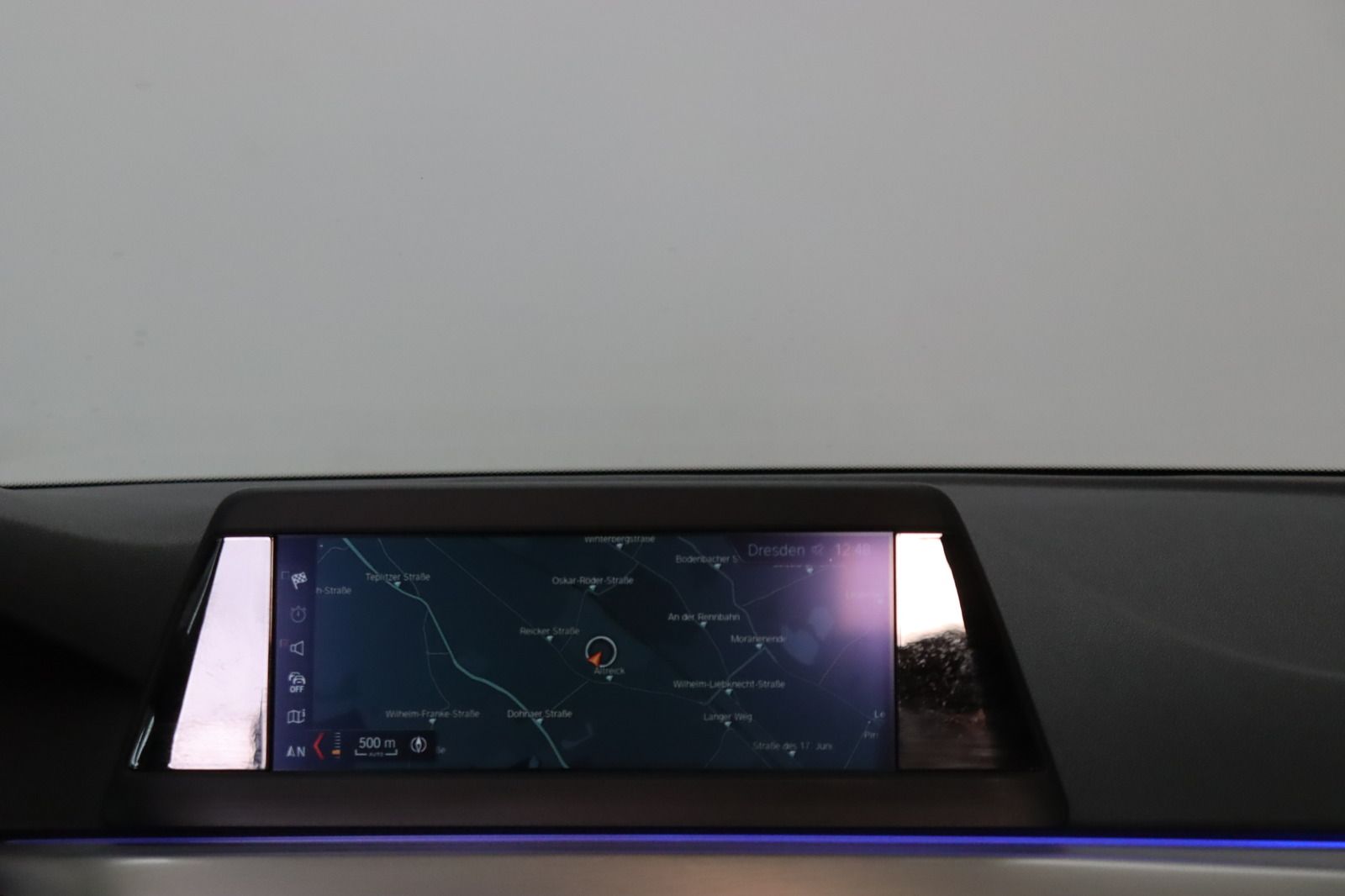 Fahrzeugabbildung BMW 530 d xDrive Sport Line * LED * HUD * Touring