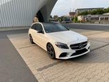 Mercedes-Benz C 180 T Autom. W205 AMG-LIne Night Paket 9G - Mercedes-Benz C-Klasse W205