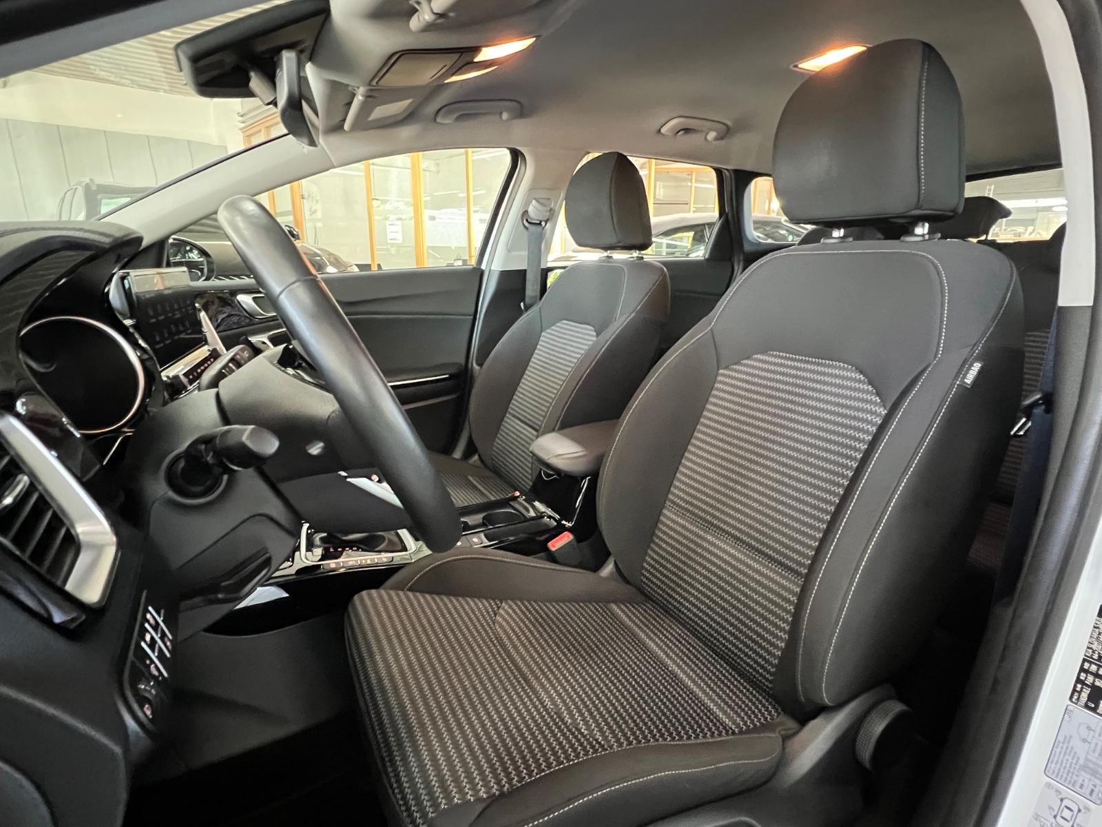 Kia Ceed Sportswagon 1.6 CRDI Vision KAM+Navi+Klima2