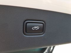 Fahrzeugabbildung Hyundai Tucson 1.6 T-GDi AWD Navi Kamera WKR AHK