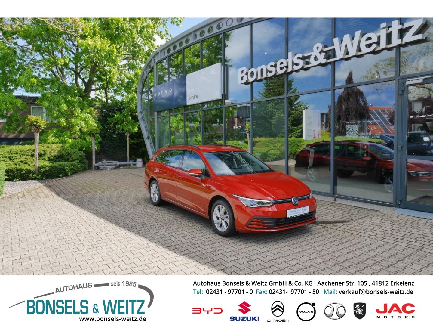 Volkswagen Golf VIII VARIANT 1.0 TSI LIFE OPF AHK-klappbar 