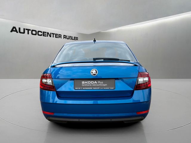 Foto Nummer 4: SKODA Octavia
