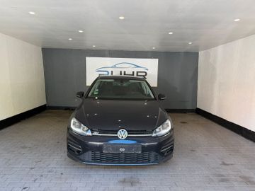 Volkswagen Golf - 3