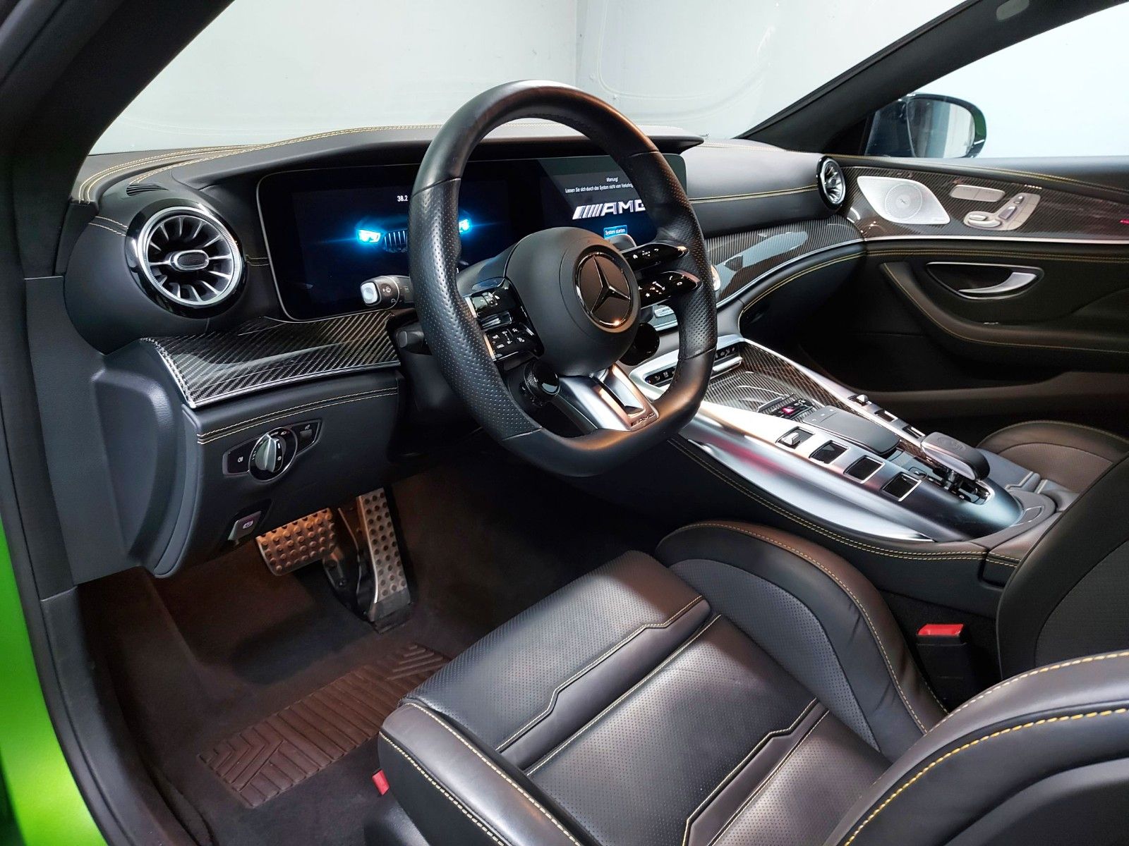 Fahrzeugabbildung Mercedes-Benz GT 63 S 4MATIC+ *AMG SONDEREDITION*KERAMIK*