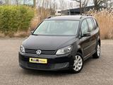 Volkswagen Touran Trendline - VW Touran Gebrauchtwagen in Münster