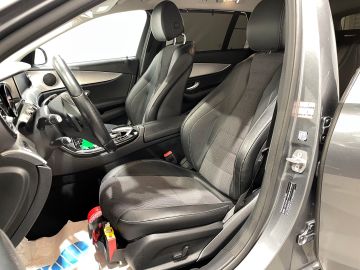 Mercedes E 220 - 6