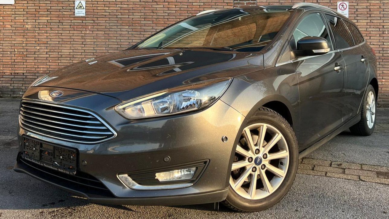 FORD Focus Turnier Titanium selbst Parkassistent