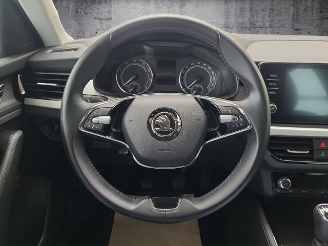 Kamiq 1.0TSI DRIVE 125 Climatronic SHZ ParkPilot