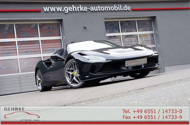 Ferrari F8 Spider*Lift,Racing-Seats,Carbon,JBL,Dt. Ausl.
