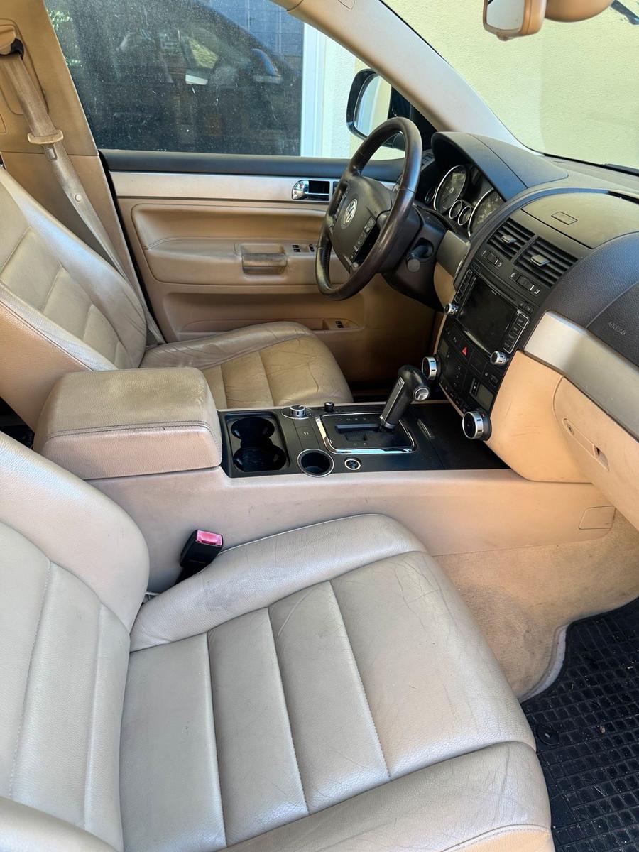 Volkswagen Touareg 2008 — photo 7