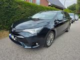 Toyota Avensis 1,8-l-Valvem. Business Edition - Toyota Avensis Gebrauchtwagen in Hamburg