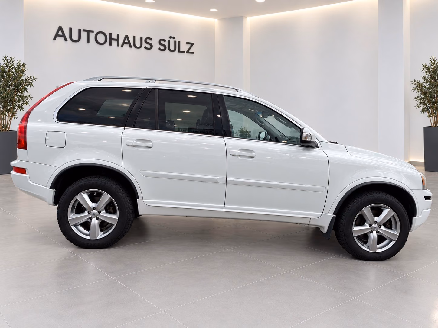 VOLVO XC90 - D5 - 7 PL - 200 CV - 4X4
