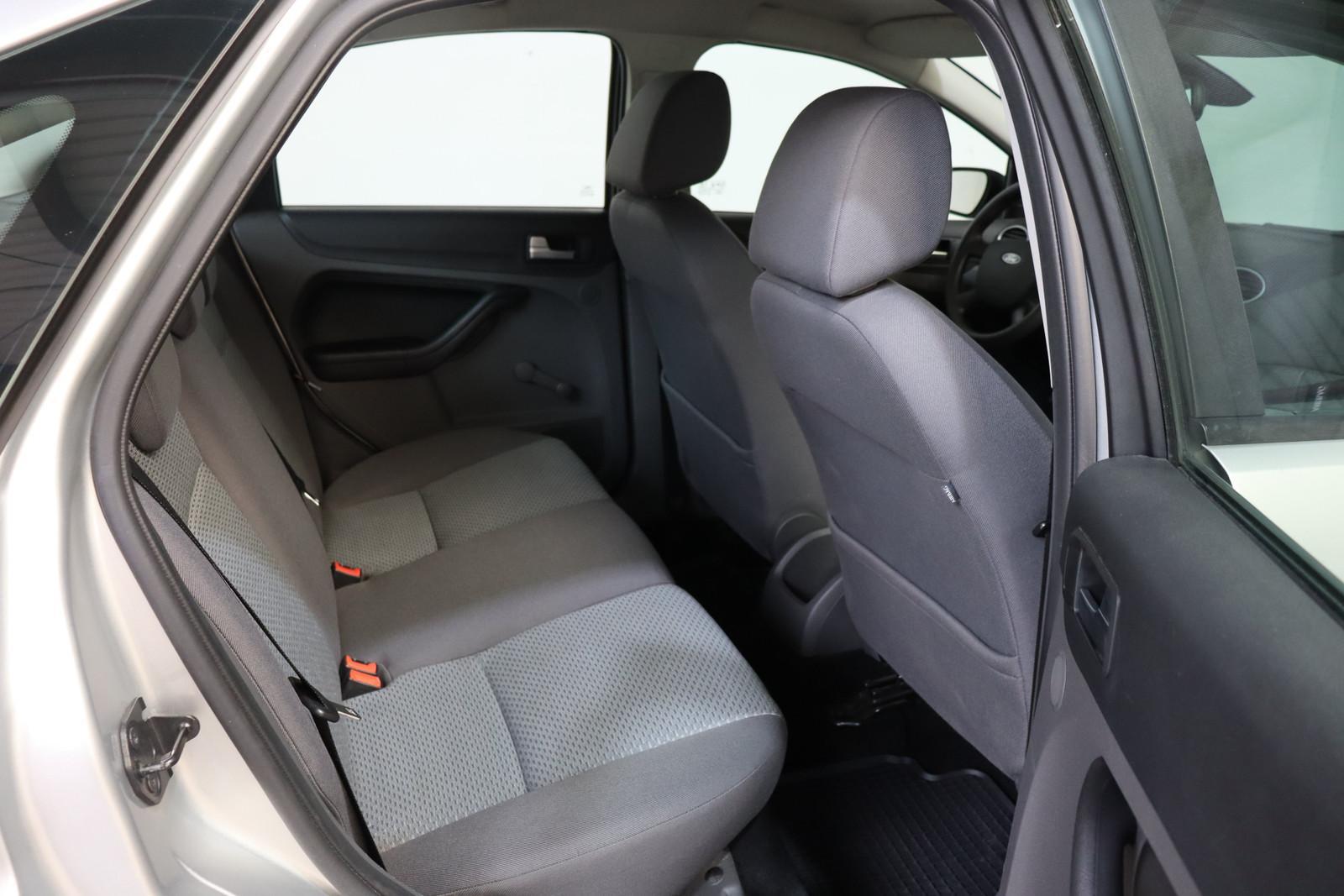 Ford Focus Trend 1.6 Automatik KLIMA*4S-REIFEN