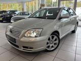 Toyota Avensis 2.0  Executive Liftback *1.HAND* - Toyota Avensis aus 2005: Kombi