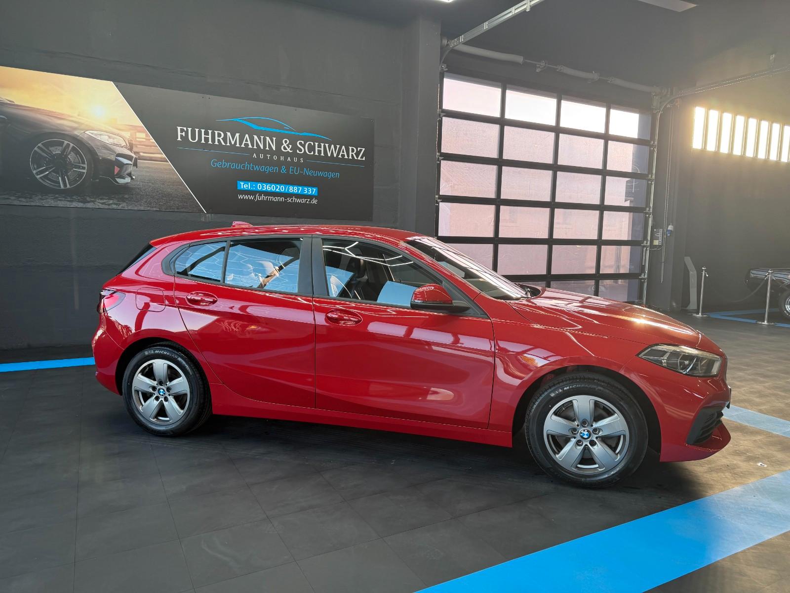 BMW 118i Aut.Advantage+AHK+Navi+Leder+DAB+VirtualC.
