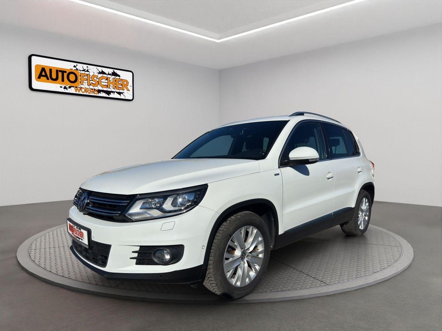 Volkswagen Tiguan Sport & Style BMT  AHK  Xenon  PDC