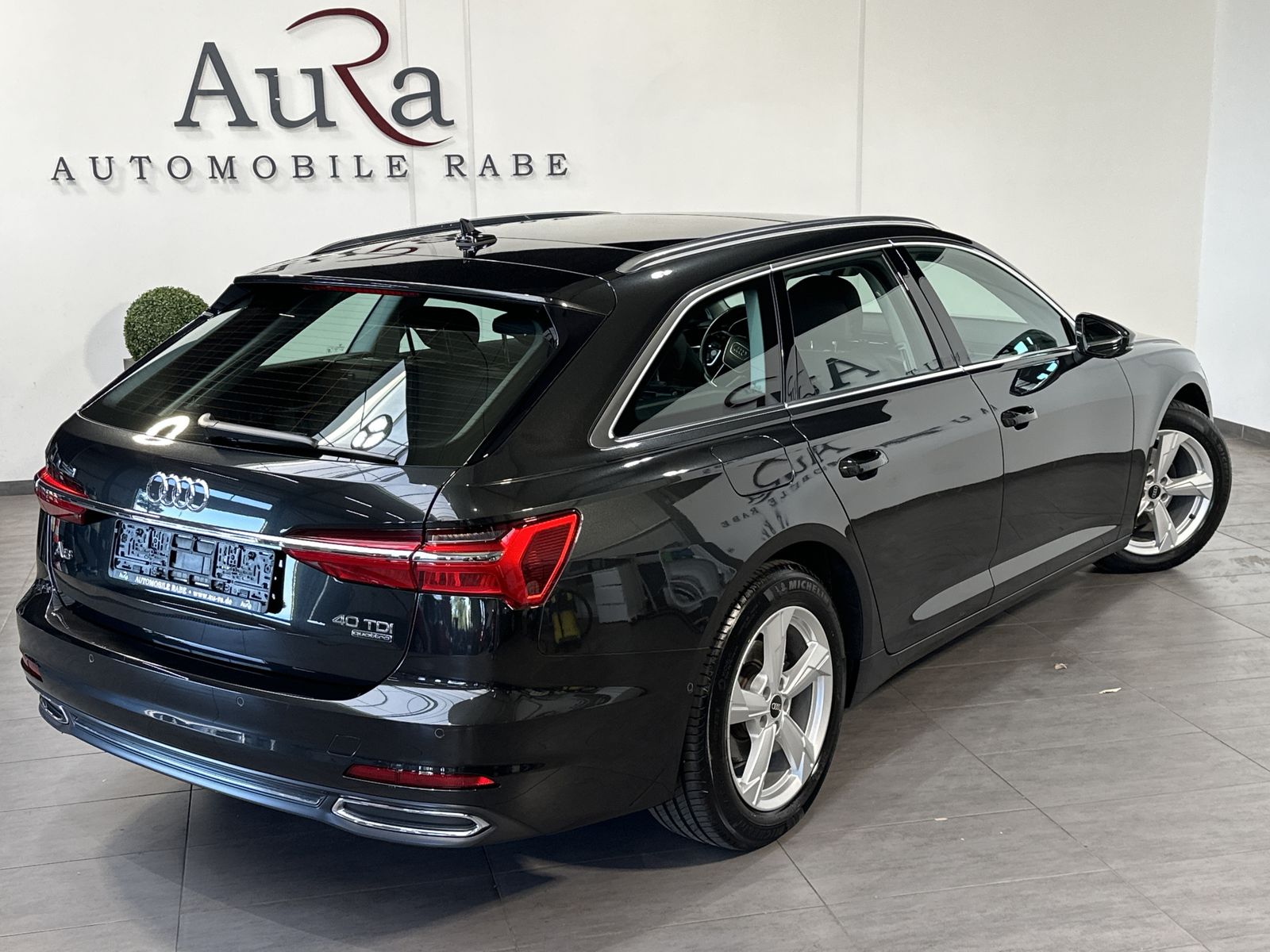 Fahrzeugabbildung Audi A6 Avant 40 TDI Qu Sport NAV+LED+KAMERA+PANO+SHZ