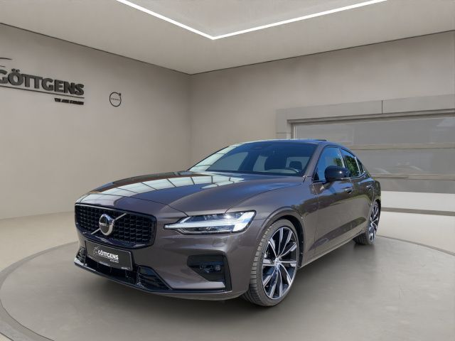 Volvo S60 Plus B4 Mild-Hybrid Dark AHK LM20 PANO NAVI