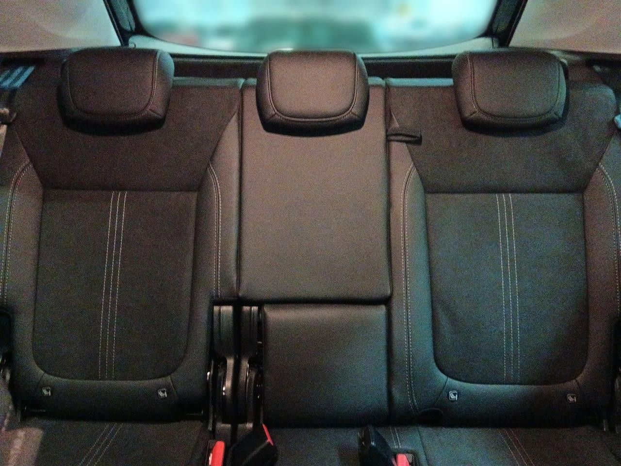 Fahrzeugabbildung Opel Crossland Ultimate 110 PS/NAVI/Allwetter!