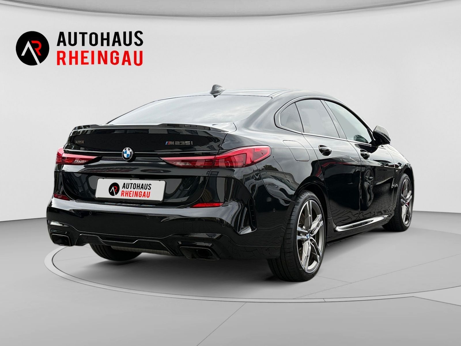 Fahrzeugabbildung BMW 2er Gran Coupé M235i xDrive HEAD-UP LED