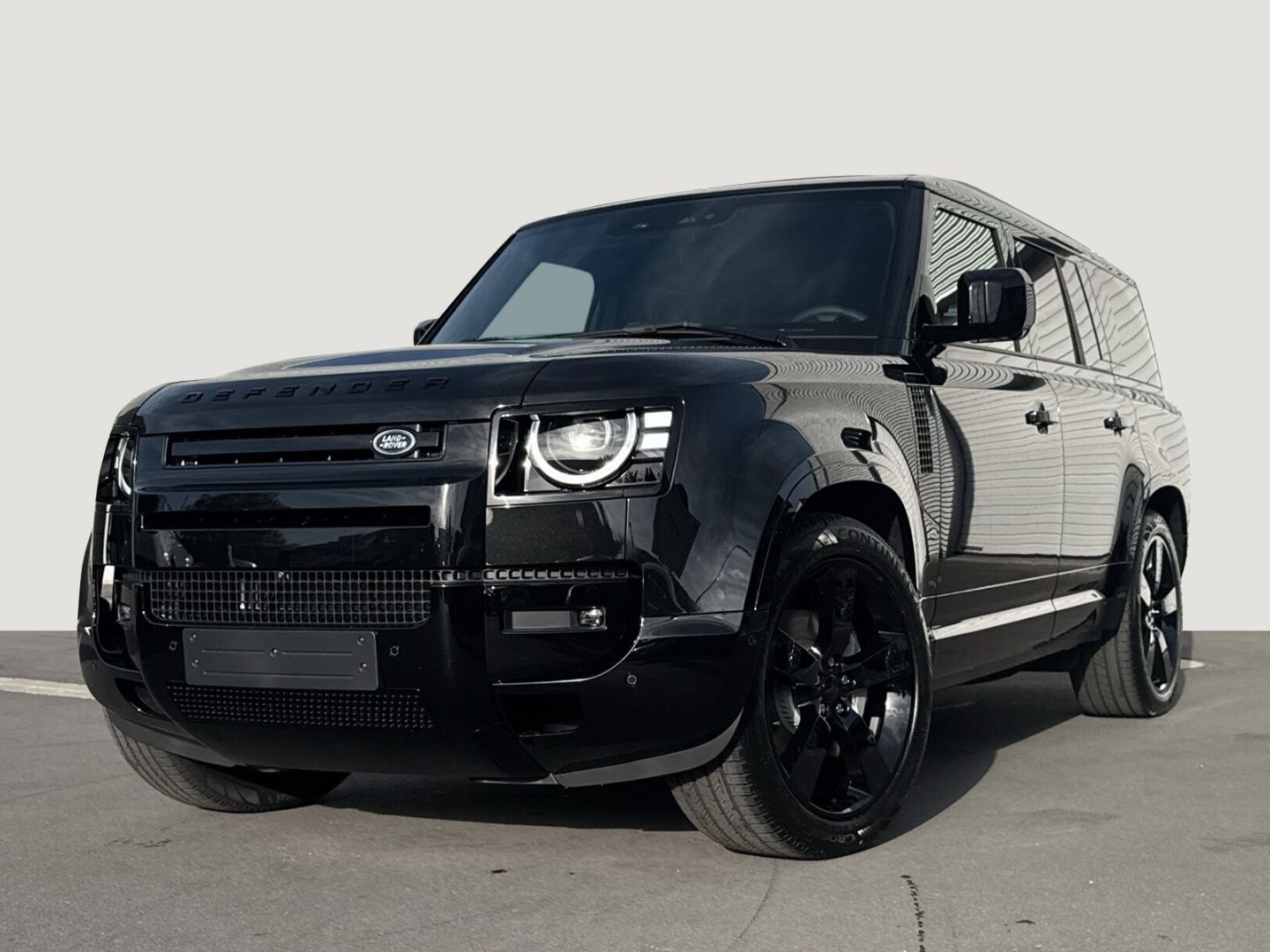 Land Rover Defender 130 D250 X-Dynamic SE 22'' AHK Black Pa