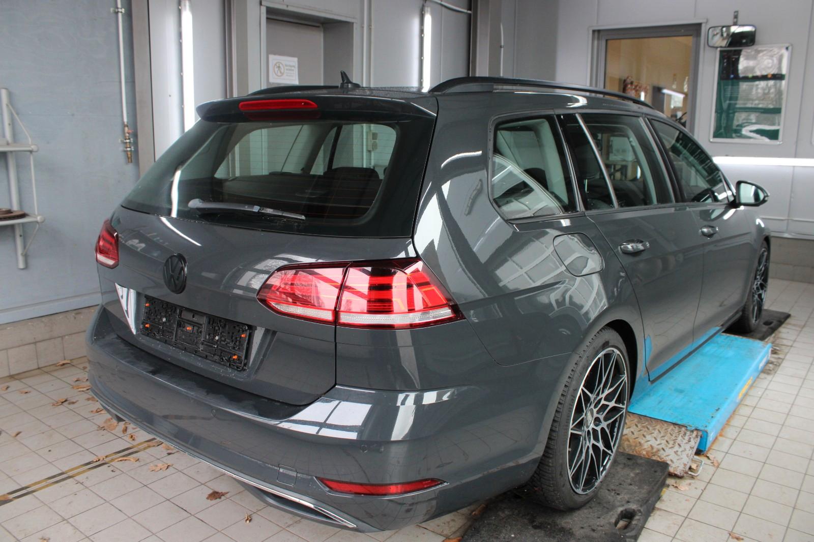 Volkswagen Golf VII Variant 1.6 TDI