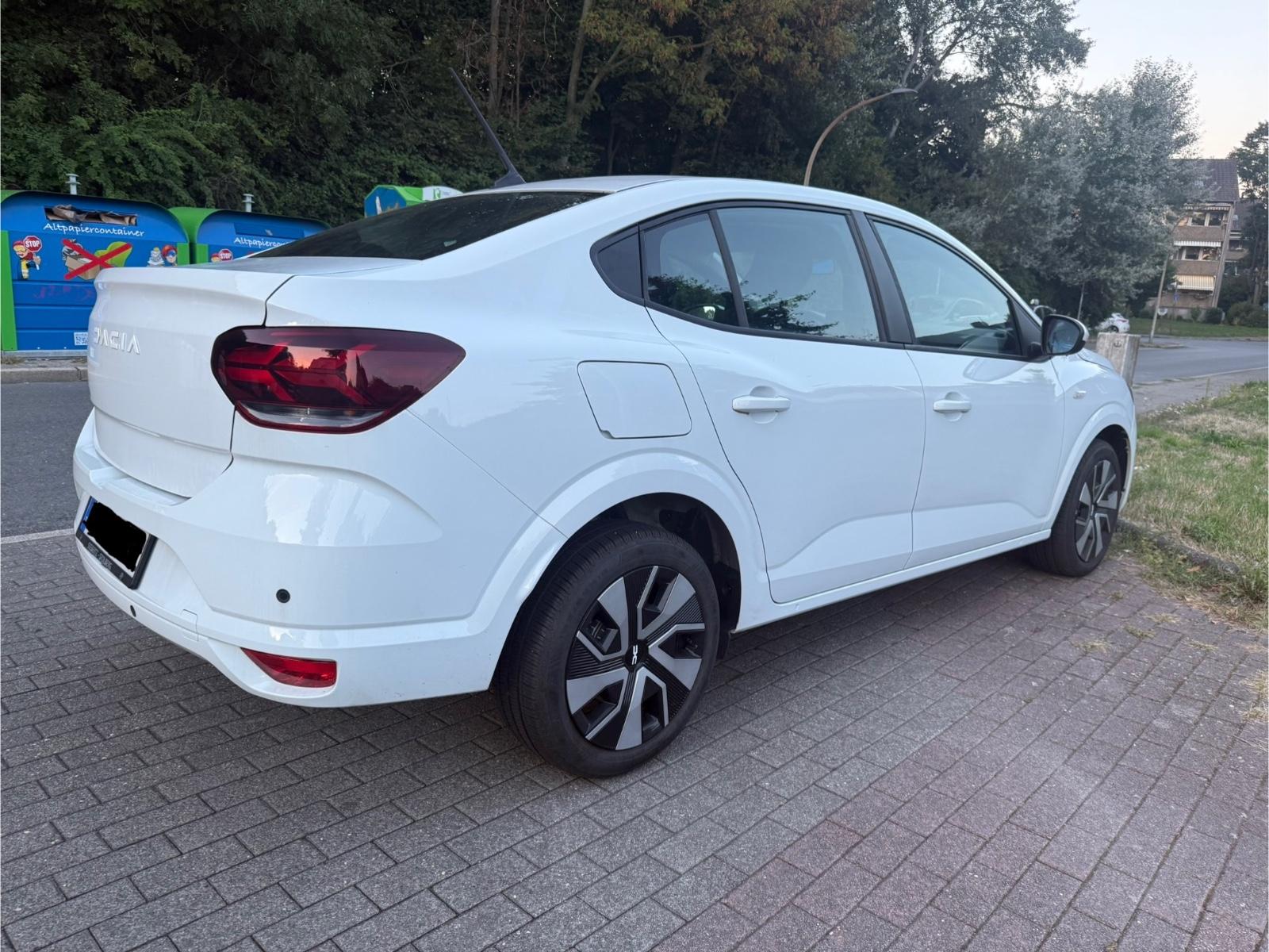 Dacia Logan, Klimaanlage, Einparkhilfe, LPG, Garantie 