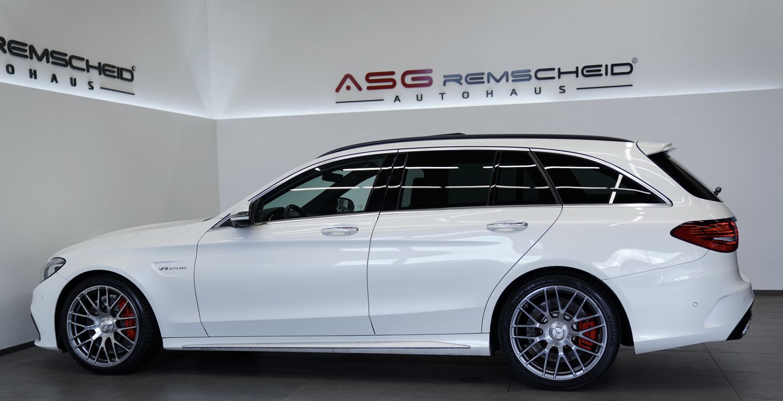 Mercedes Benz C 63 Amg