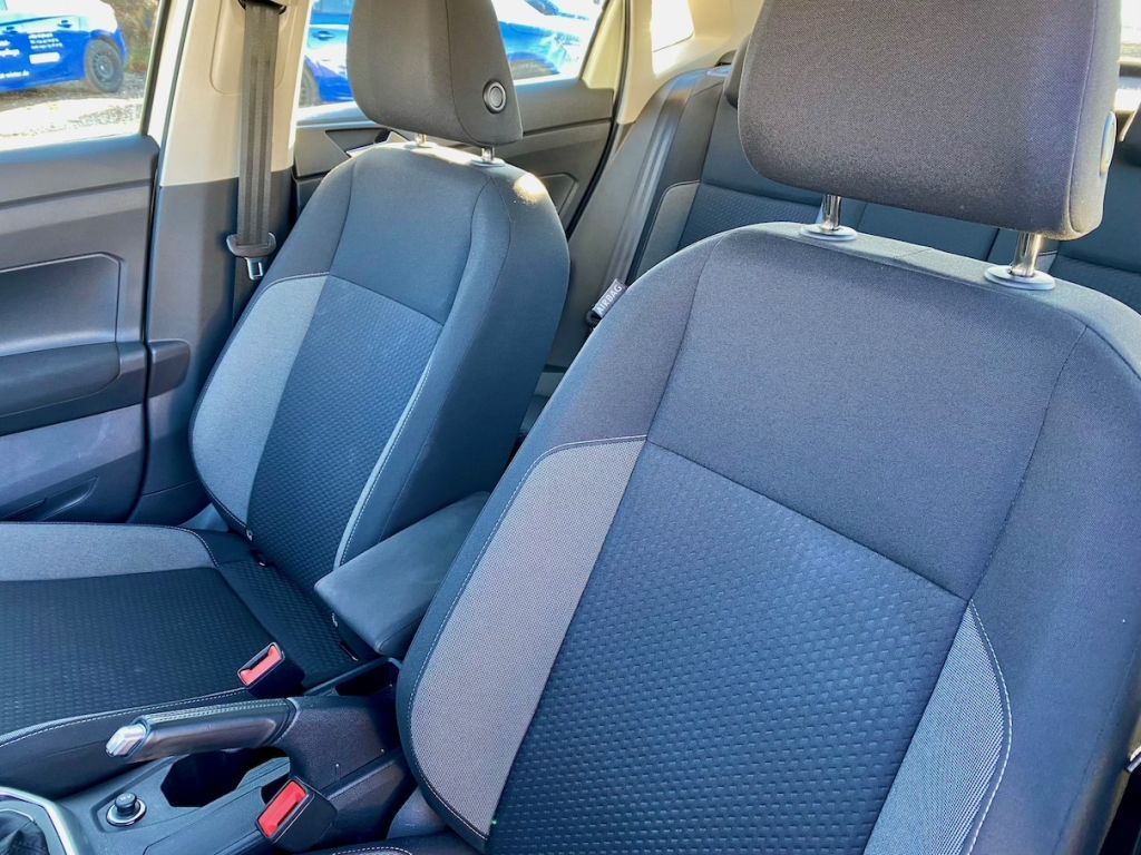 Fahrzeugabbildung Volkswagen Polo 1.0 TSI OPF Life KLIMA LED GZJR NAVI DAB+