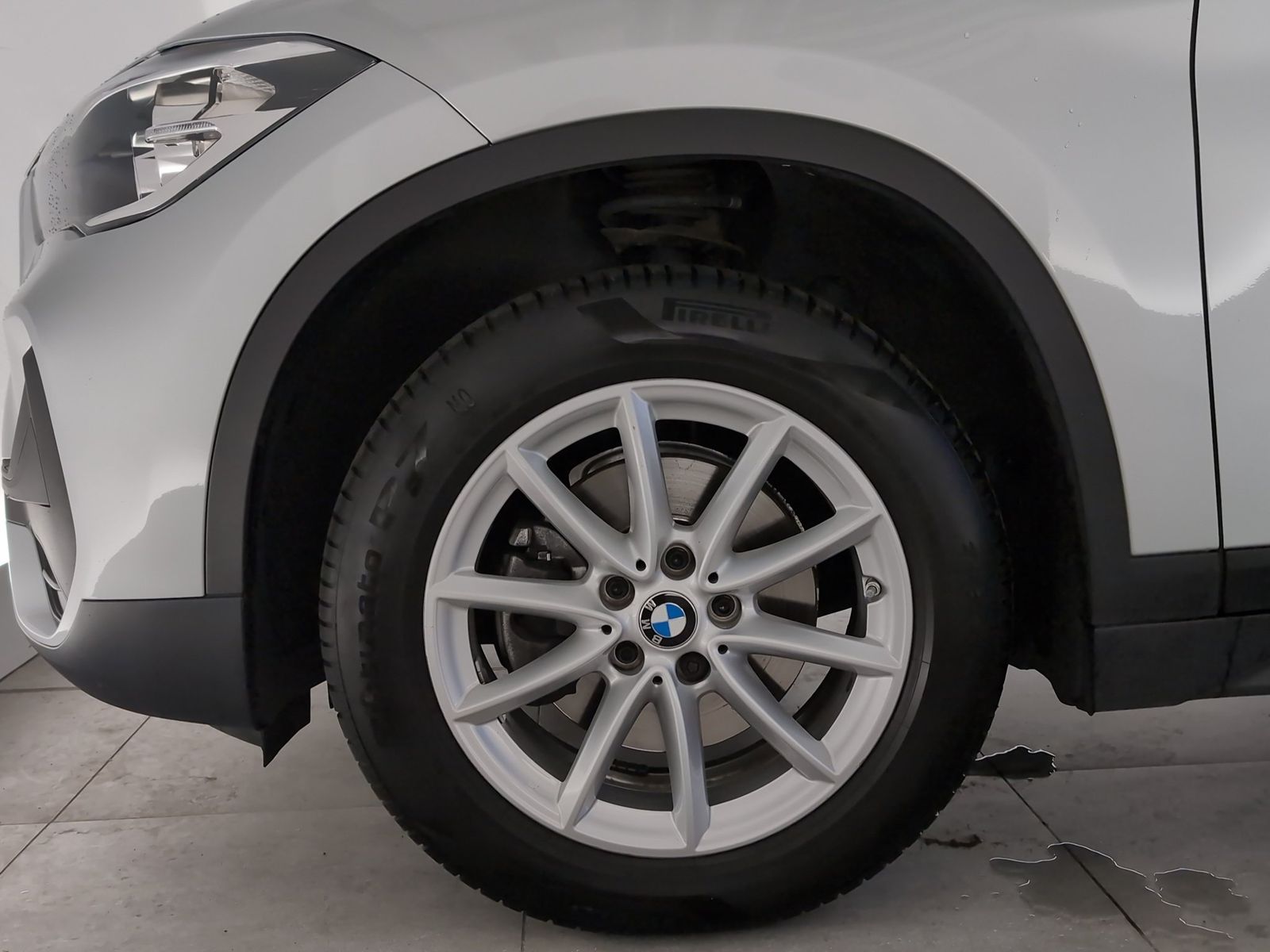 BMW X1 sDrive18d Advantage Navi/HuD/AHK/PDC/Lordose foto 10